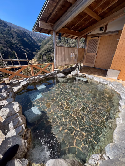 片岡温泉(三重県・湯の山の日帰り温泉) — photo 08