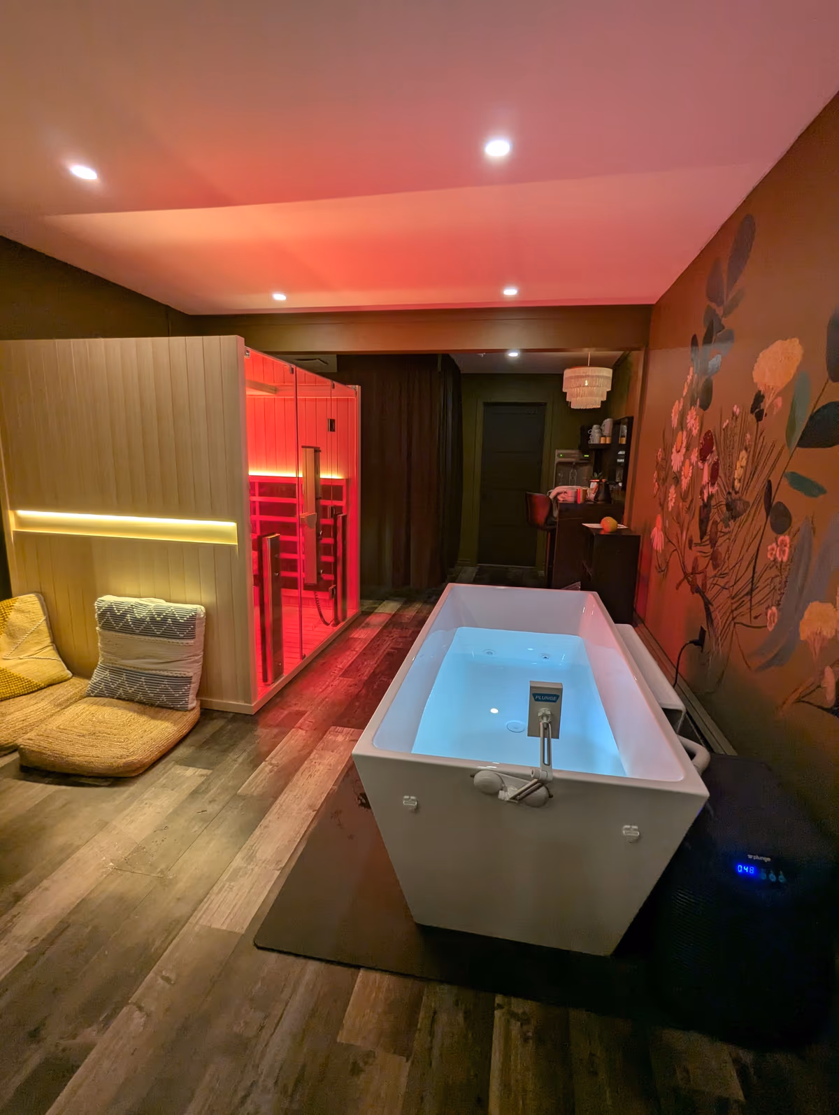 Hot and Cold Micro Spa