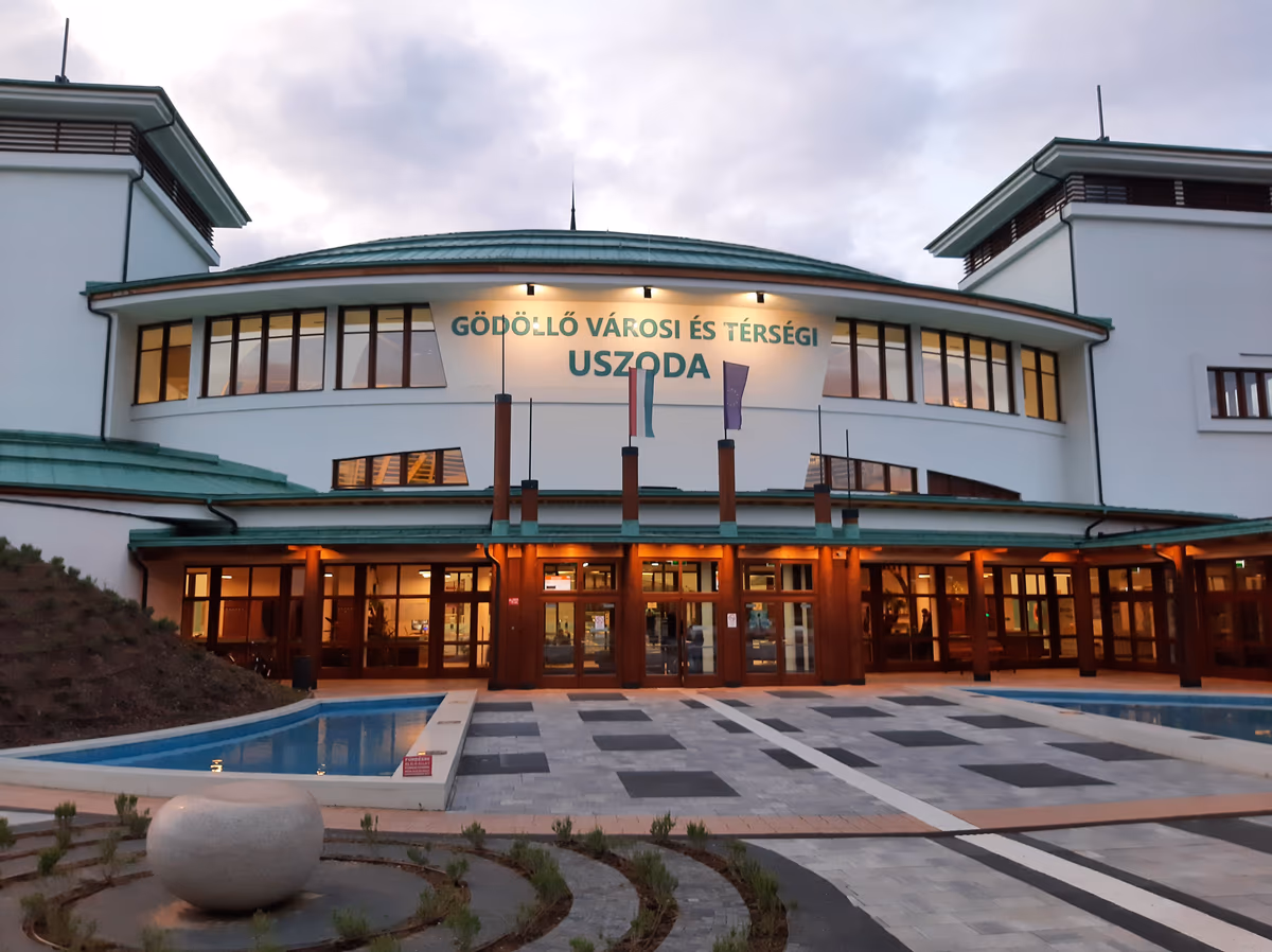 Swimming Pool of Gödöllő