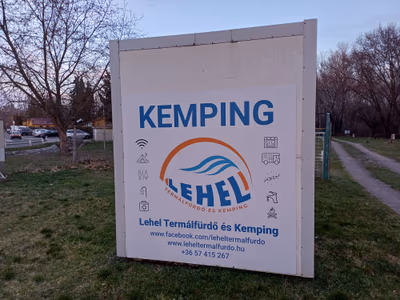 Jászberényi Lehel Termálfürdő és Kemping — photo 11