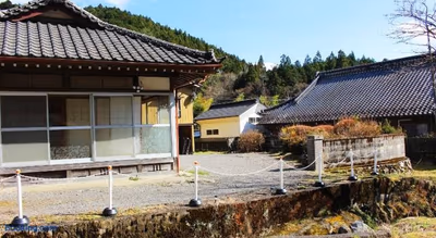 湯の澤鉱泉 — photo 15