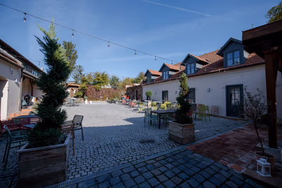 Hotel Botrytis — photo 08