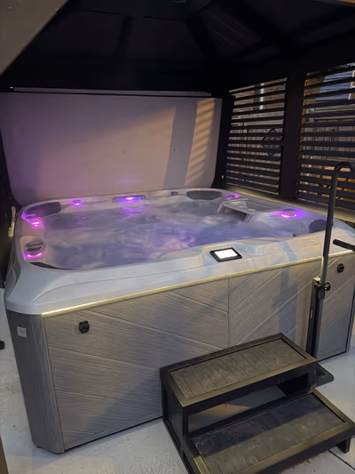 The Sundance Spa & Sauna Store Hamilton — photo 13