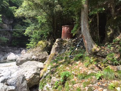 湯之谷温泉(野湯) — photo 16