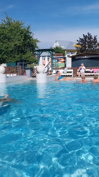 Thermal pool — photo 15