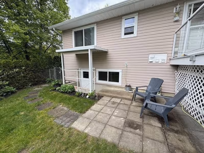 Salmon Arm — photo 05