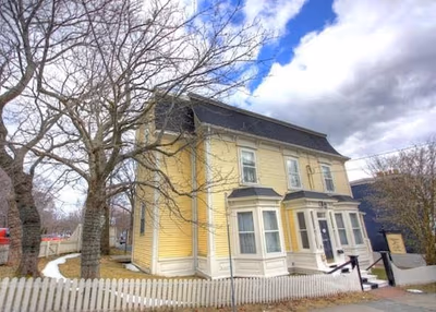 Exterior — photo 13