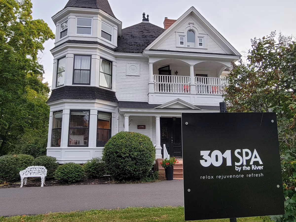 301 Spa By The River