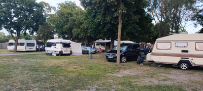 Kiskőrös, gyógyfürdő — photo 12