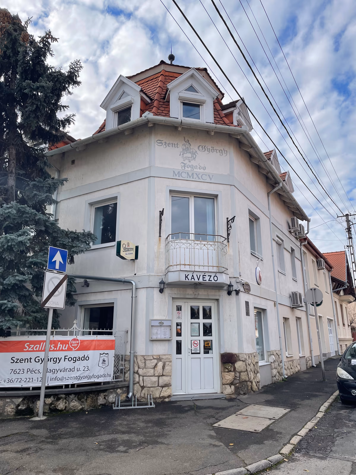 EXTERIOR VIEW