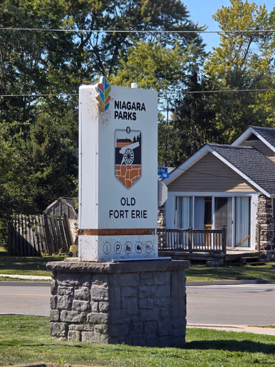 Old Fort Erie — photo 14