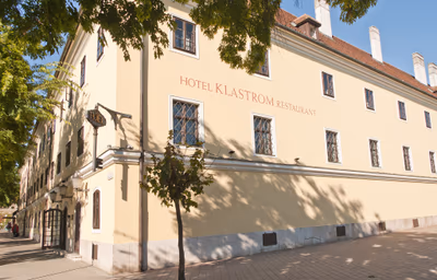 Barokk Hotel Promenád Győr — photo 15