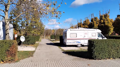 Várkert Termál Camping — photo 15