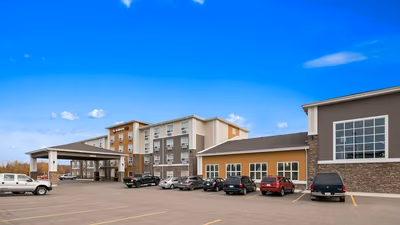 BW Plus Lacombe AB Exterior — photo 03