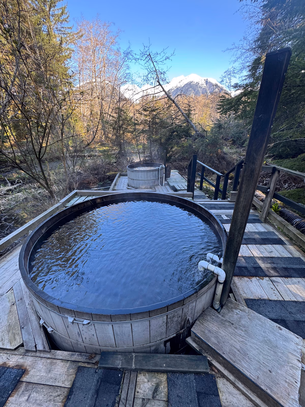 Hlgu Isgwit Hot Springs