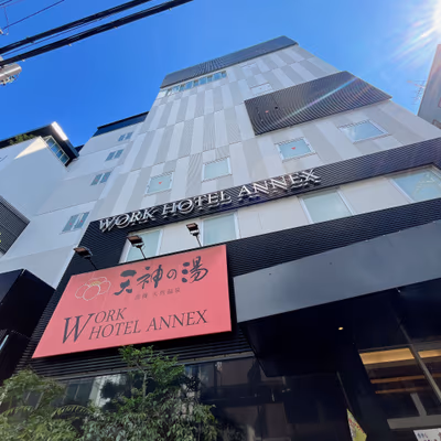 店舗外観 — photo 10