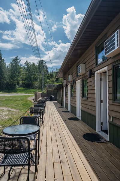 Terrace/patio — photo 02
